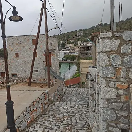 Διαμέρισμα Family House Near The Sea *