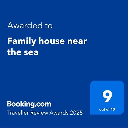 Family House Near The Sea *